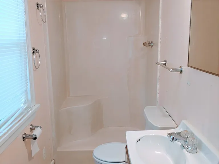 6405 Stuart Ave — Photo 31