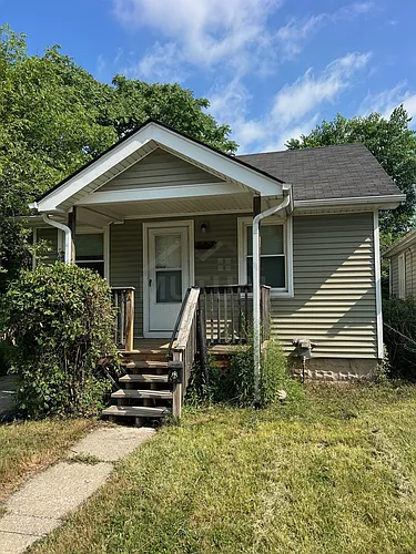 423 E Milton Ave Photo 1