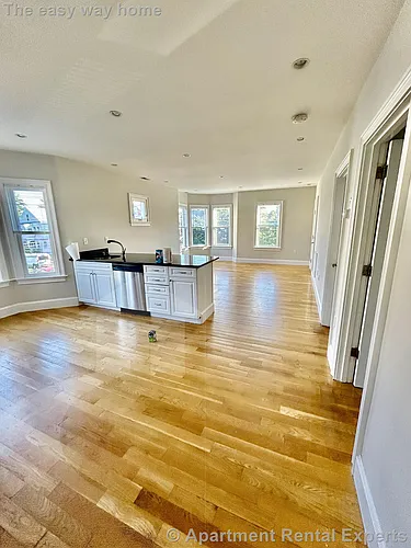 57 Greenleaf Ave Photo 1