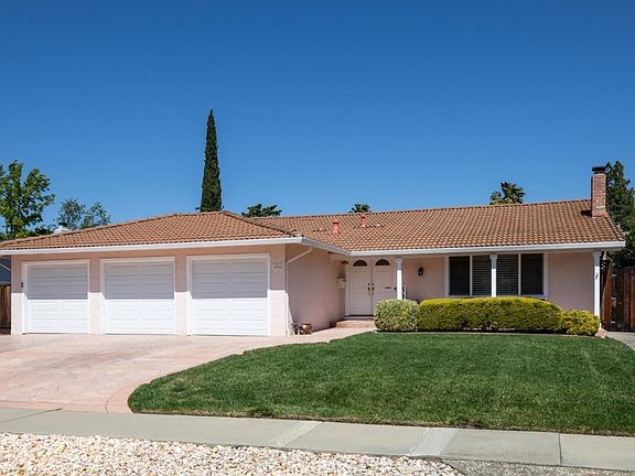2nd image of 6916 Lenwood Way
