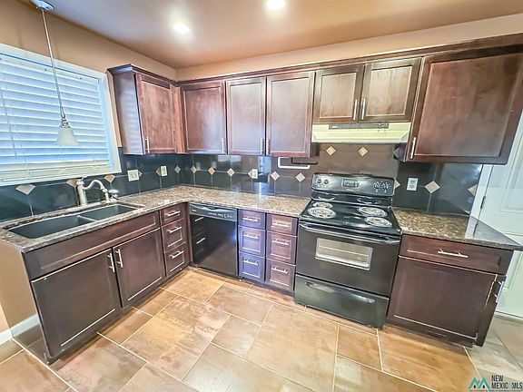 5th image of 1236 W Copper Ave