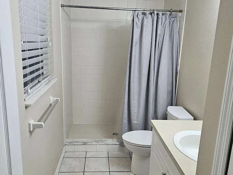 412 Altaloma Ave — Photo 8