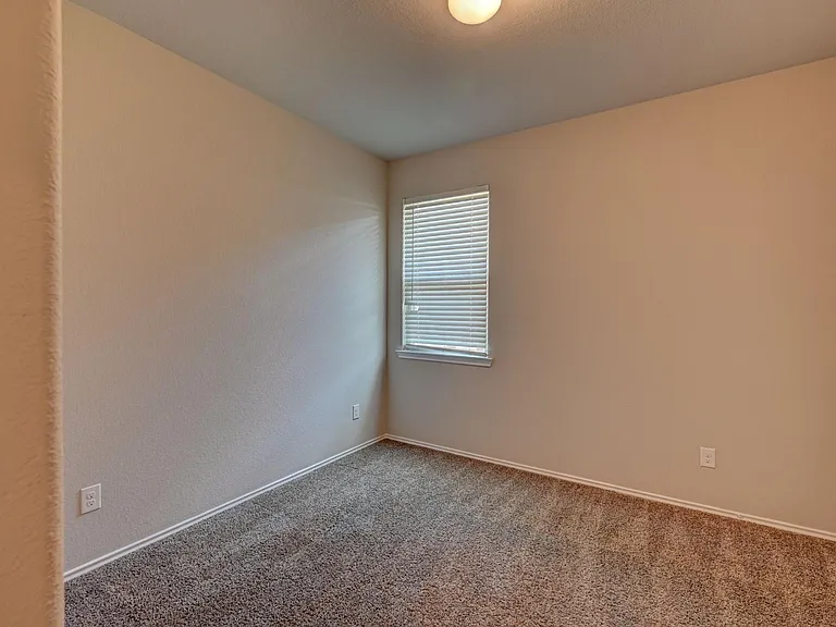 7022 N Sound Ln — Photo 35