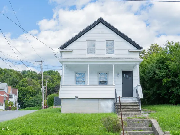 142 Saratoga Avenue, Mechanicville, NY 12118