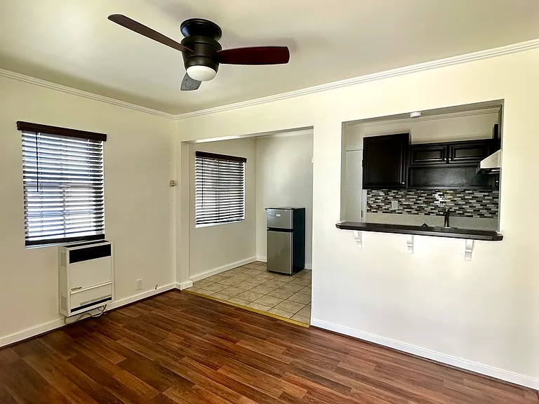 2919 N Gracia St — Photo 4