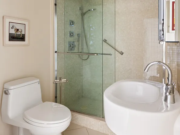 860 Fifth Avenue image 7 of 8