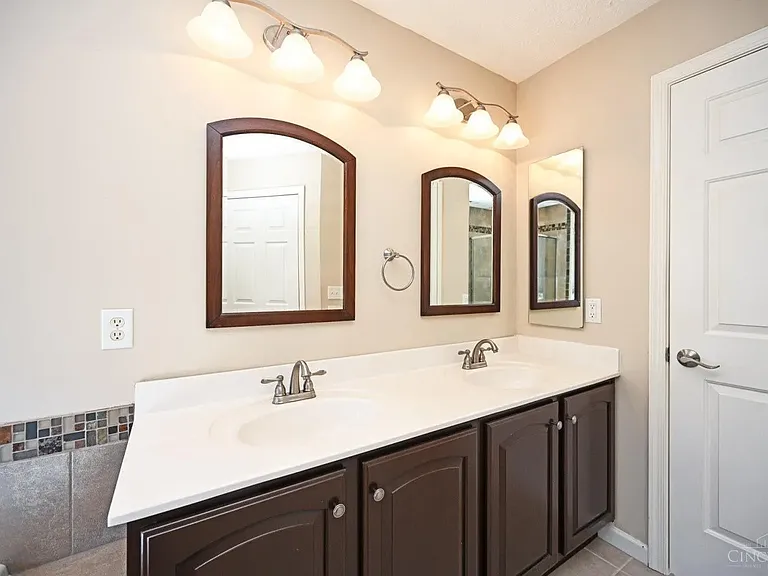 5939 Firm Stance Dr — Photo 28