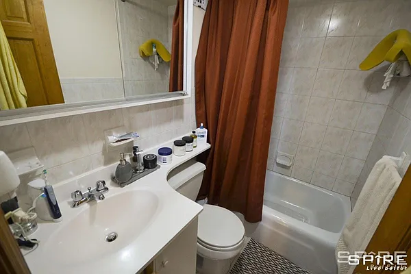 Rented by Spire Group | media 12