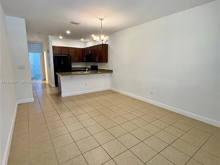 917 SW 147th Ave #2006 — Photo 4