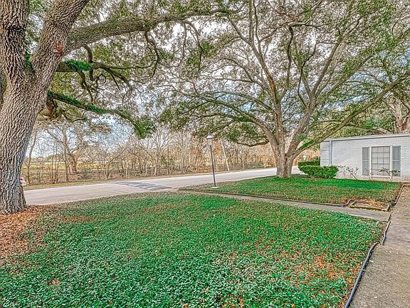 5th image of 9109 Braeburn Valley Dr #16