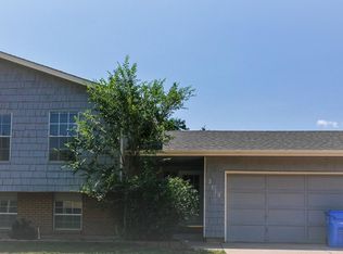 2115 Lander Cir, Colorado Springs, CO 80909