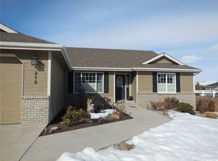 316 Canyon Creek Dr, Wenatchee, WA 98801