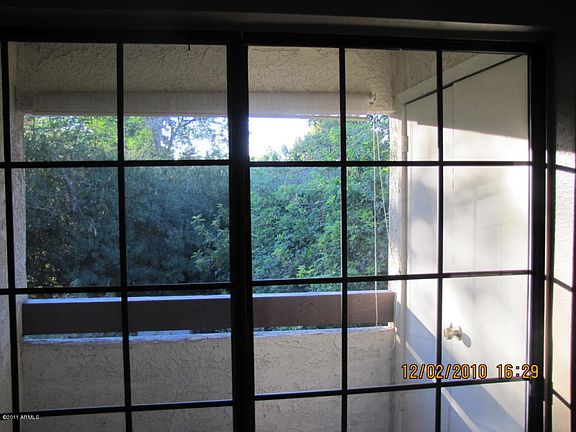 5th image of 3119 W Cochise Dr Unit 208