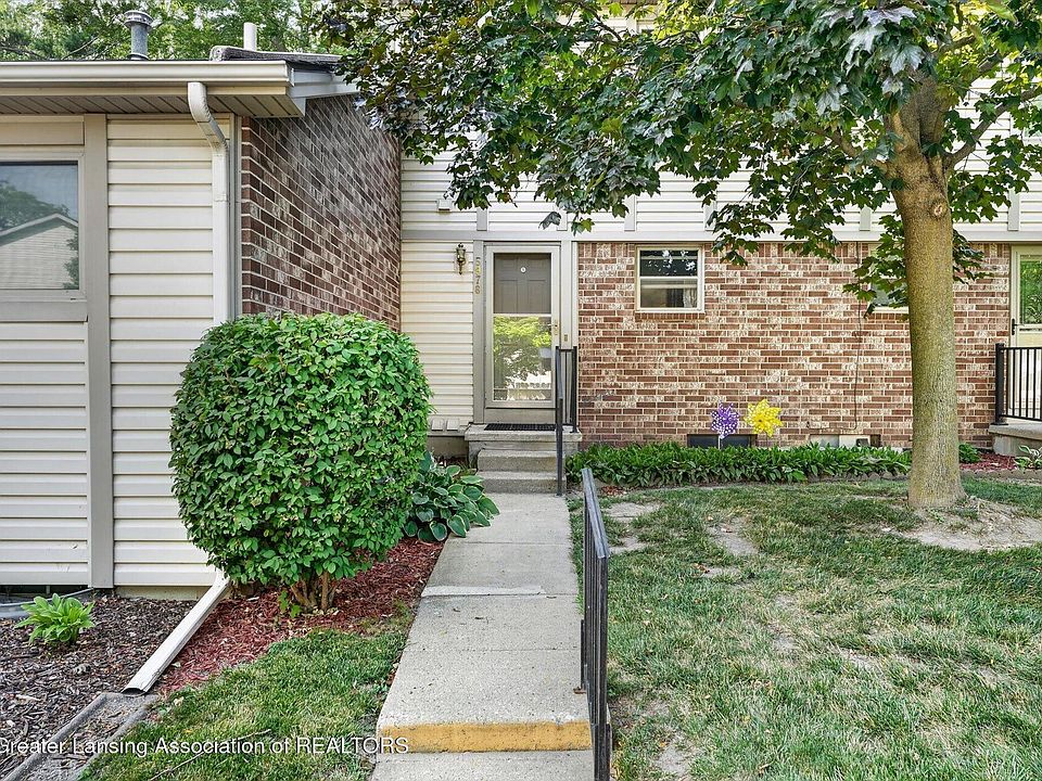 1st image of 5978 Village Dr
