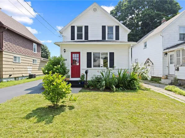 210 W Ivy St, East Rochester, NY 14445