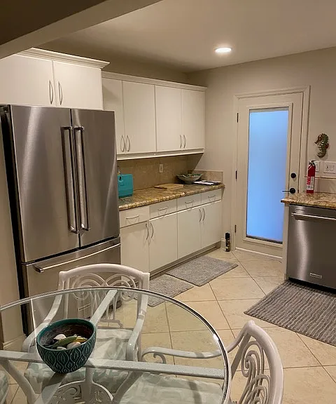 1684 Bel Air Ave — Photo 5