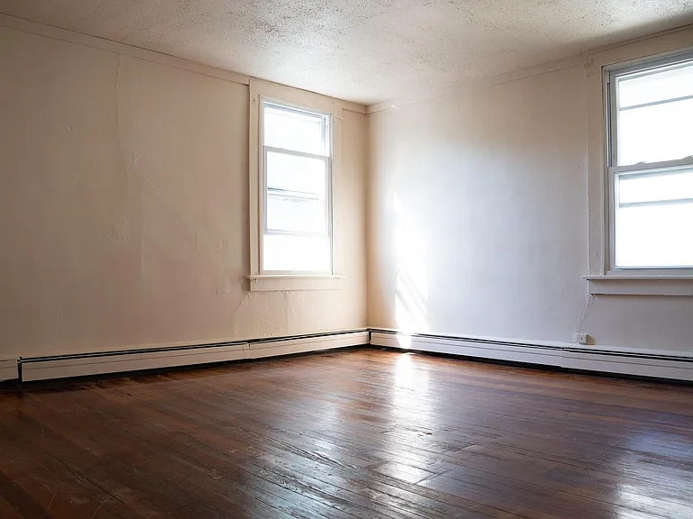 405 Orchard St — Photo 16