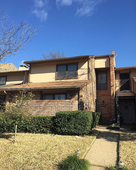 1st image of 2725 Westgate Dr