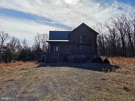 4th image of 942 Wild Boar Rd