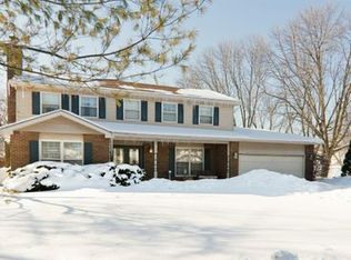 3506 Donovan Dr, Crete, IL 60417