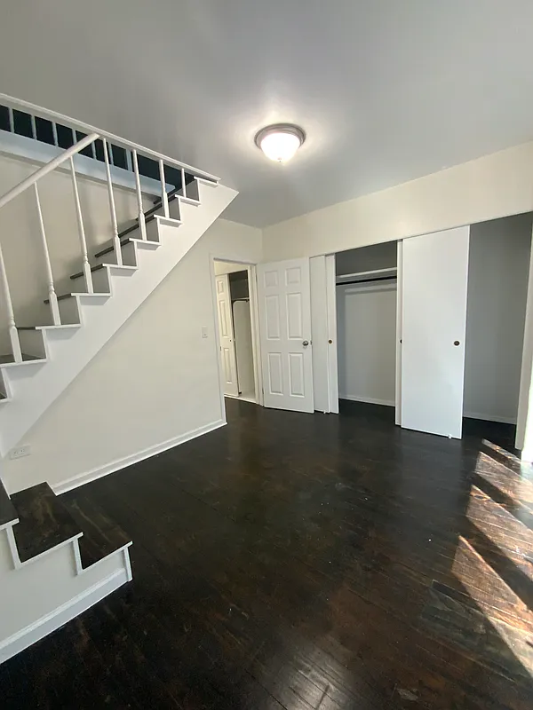 floor plan 10