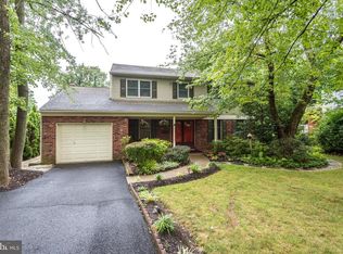 2340 Pleasant Ave, Glenside, PA
