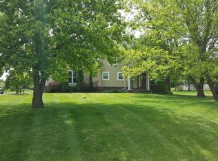 9859 Fountain Ln, Fowlerville, MI