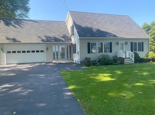 354 W River Rd, Augusta, ME 04330