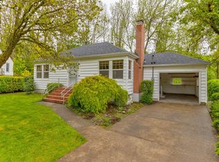 4930 SW 31st Dr, Portland, OR 97239