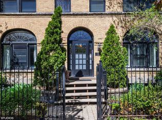 2220 N Sedgwick St APT 101, Chicago, IL 60614