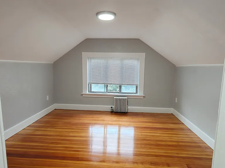 830 Fellsway — Photo 7