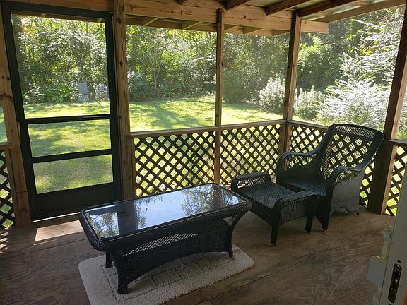 2nd image of 921 Cochran Dr