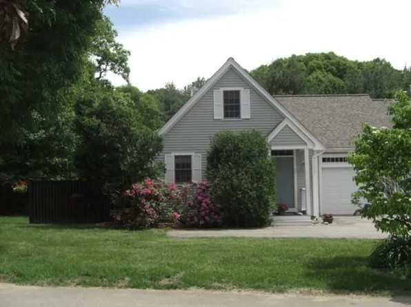 319 Stearns St Unit 21, Carlisle, MA 01741