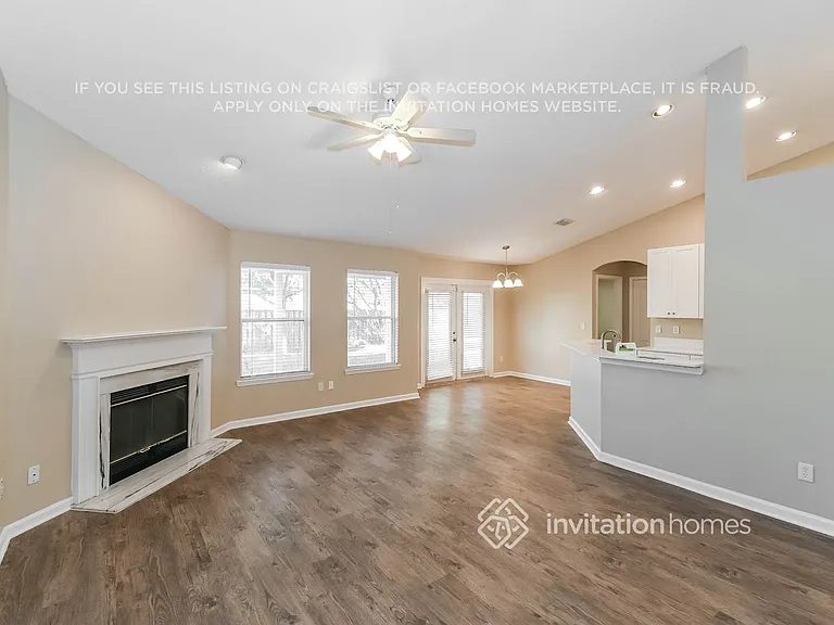 2433 Shelby Creek Rd W — Photo 5