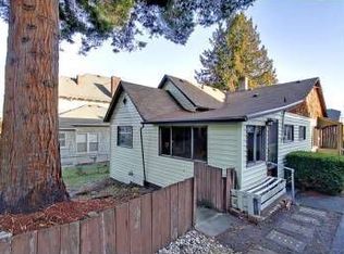 1016 N 49th St, Seattle, WA 98103