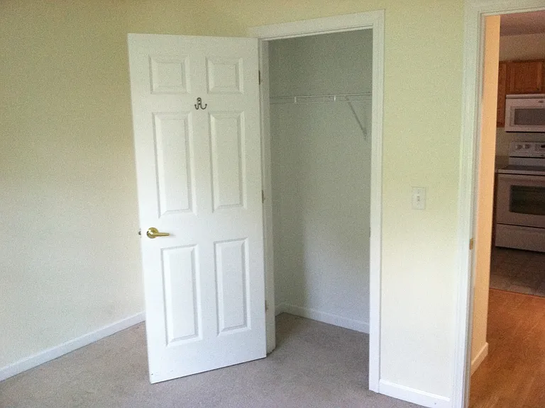 354 Manhattan Dr #14 — Photo 7