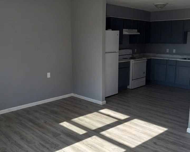 10983 Highway E #2 — Photo 2