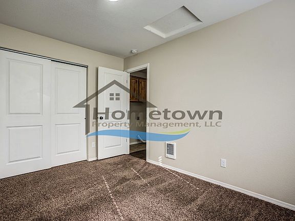 5th image of 2894 N Julie Ann Ct #1