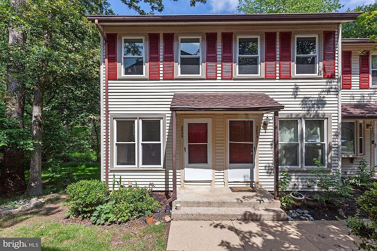 1st image of 2855 Chablis Cir #15A