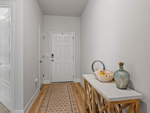 2nd image of 74 Getaway Ln