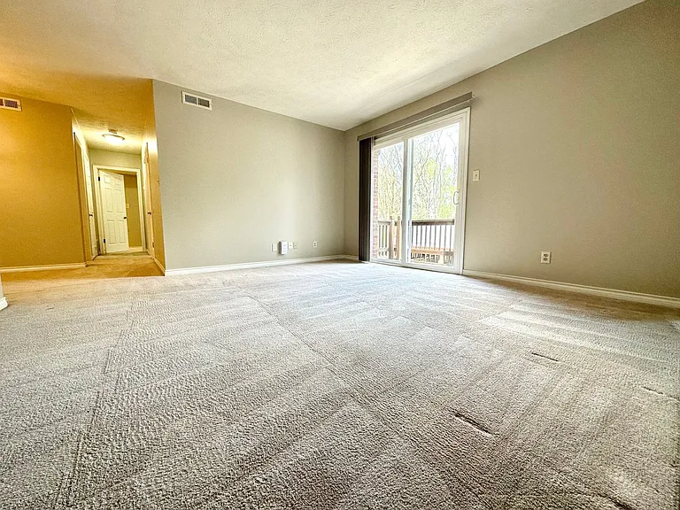 Parkview Apartments — Photo 33