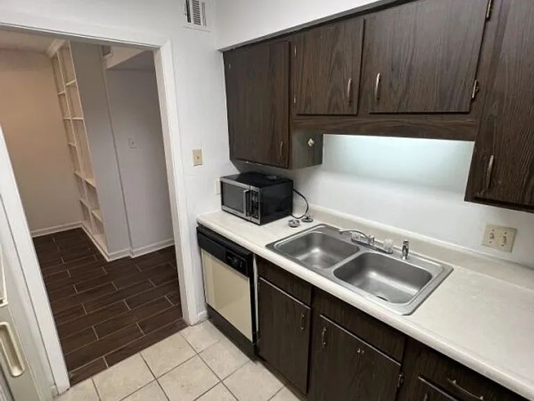4547 Alvin Dark Ave — Photo 9