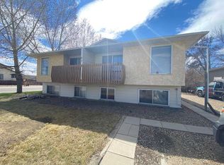 97 Cooper Rd SE, Medicine Hat, AB T1B 1K3