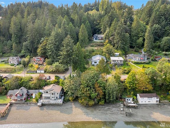 3rd image of 1805 Shorewood Dr
