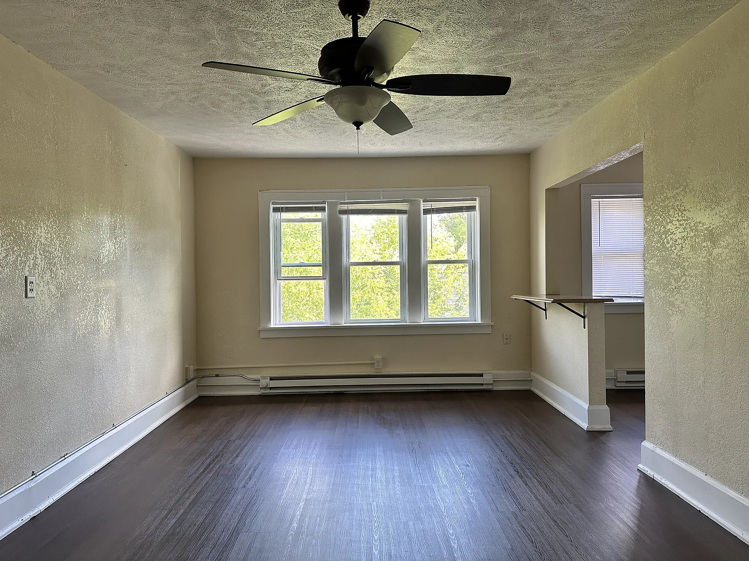 1319 Charles Street — Photo 4