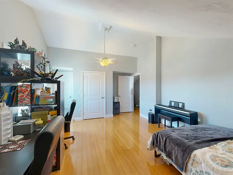1 Hadley St #1 — Photo 24