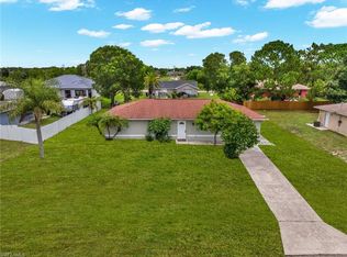 909 Sally AVE N, LEHIGH ACRES, FL 33971