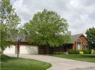 1722 Lantern Lane Ct, Andover, KS 67002