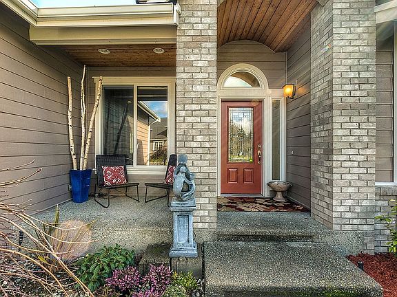 2nd image of 17315 135th Avenue Ct E