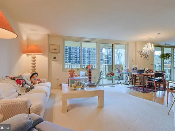 1901 John F Kennedy Blvd #1907-08, Philadelphia, PA 19103